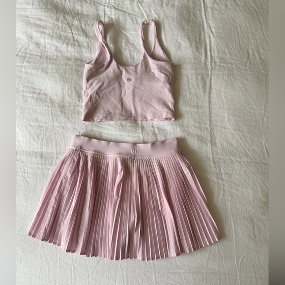 Lululemon bundle align tank and Varsity HR pleated tennis skirt, pink organza - Picture 2 of 5